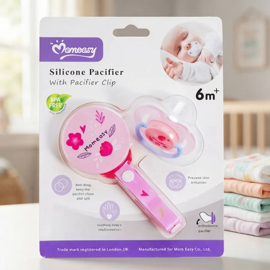 Momeasy Silicone Pacifier with Clip 6m+ - Image 2
